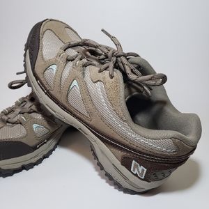 New Balance 606 tan hiking shoes